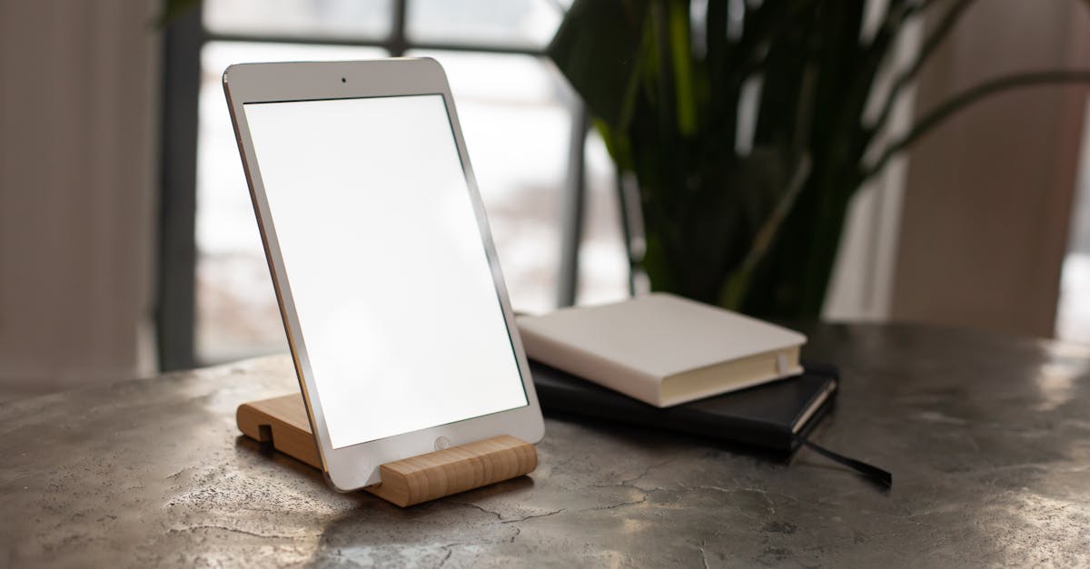 découvrez notre sélection d'accessoires de lecture essentiels pour améliorer votre expérience de lecture. qu'il s'agisse de lampes, de marque-pages ou de supports ergonomiques, trouvez tout ce dont vous avez besoin pour savourer chaque page à tout moment.